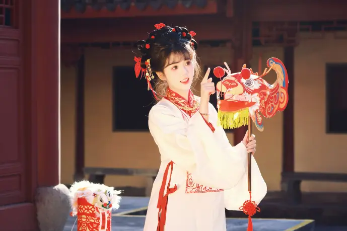 打字速度与收入关系图